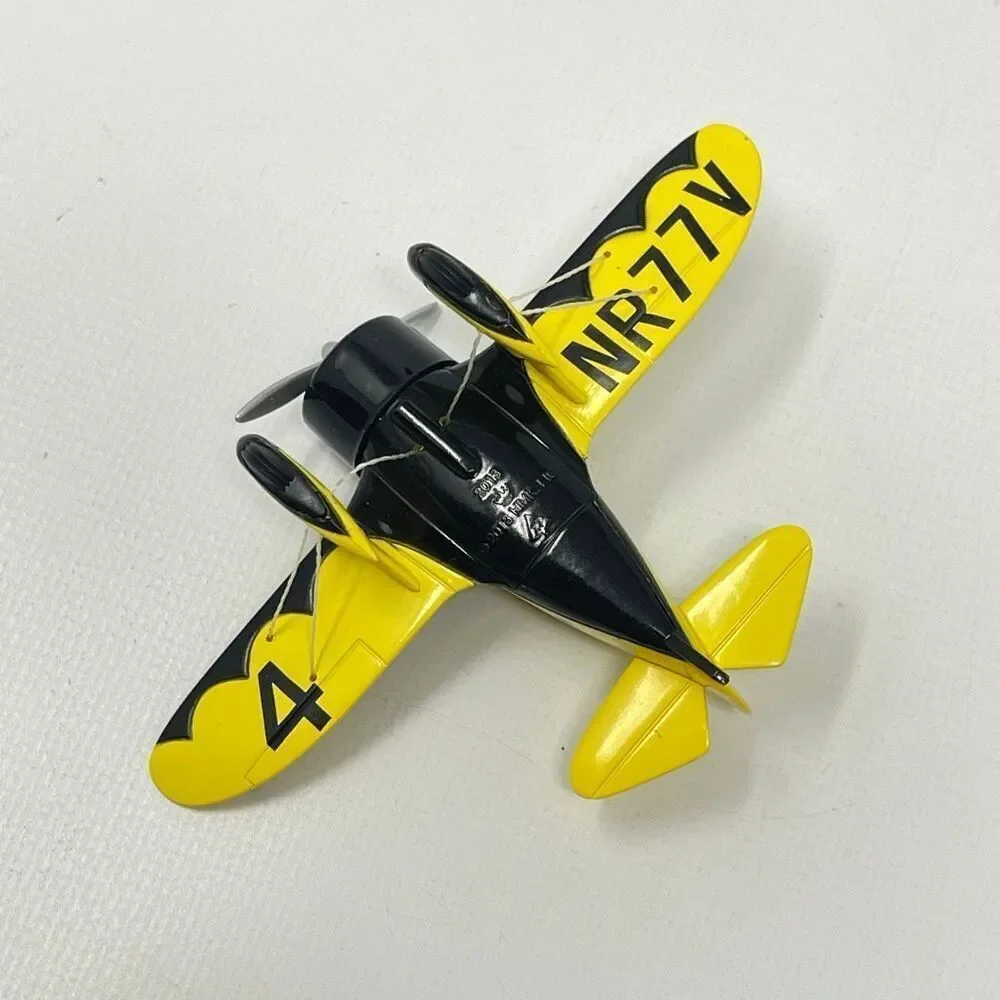 Hallmark 2013 Gee Bee Super Sportster Model Z Sky's the Limit 17th Ornament